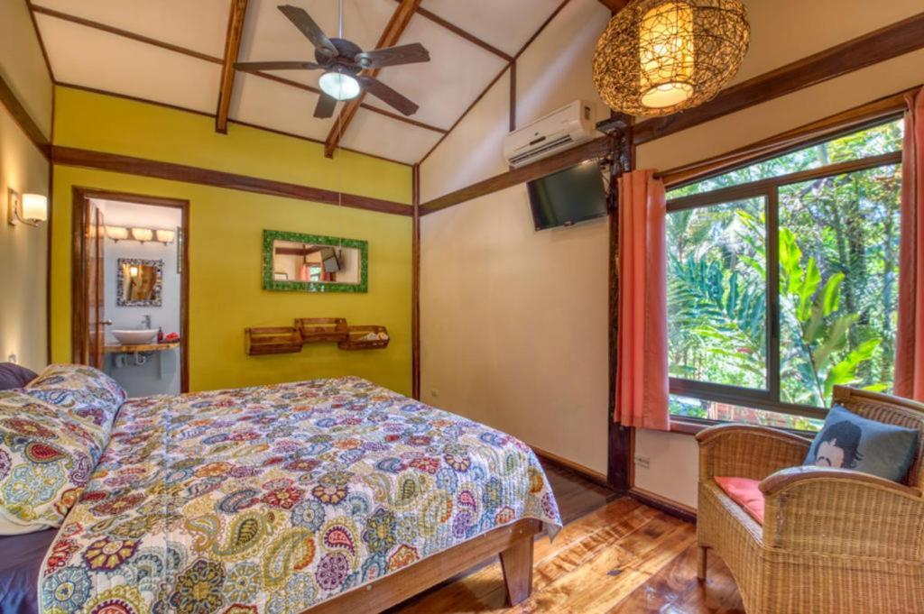 Caribe Town Bungalows Puerto Viejo de Talamanca Екстер'єр фото