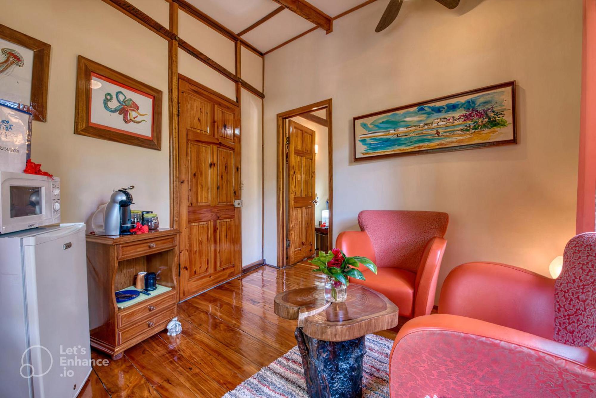 Caribe Town Bungalows Puerto Viejo de Talamanca Екстер'єр фото