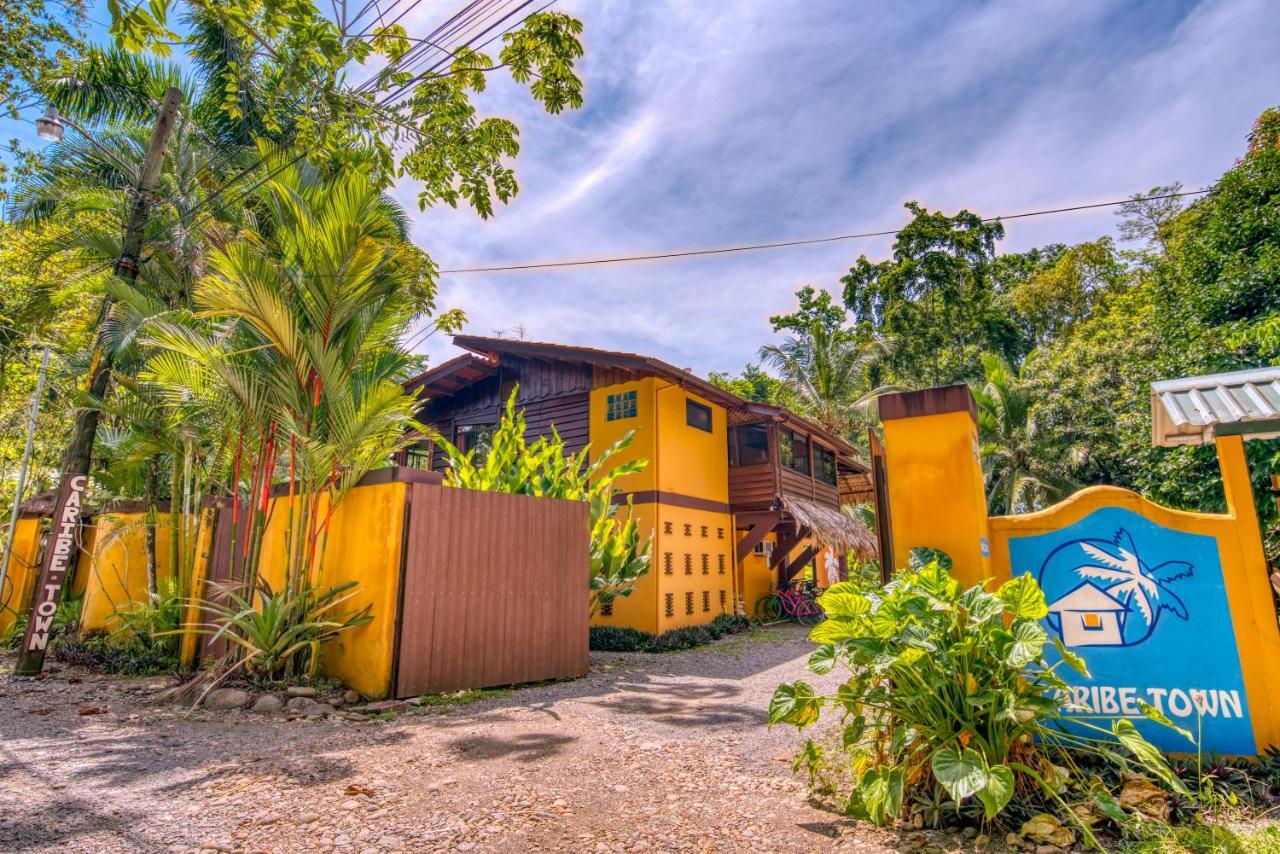 Caribe Town Bungalows Puerto Viejo de Talamanca Екстер'єр фото
